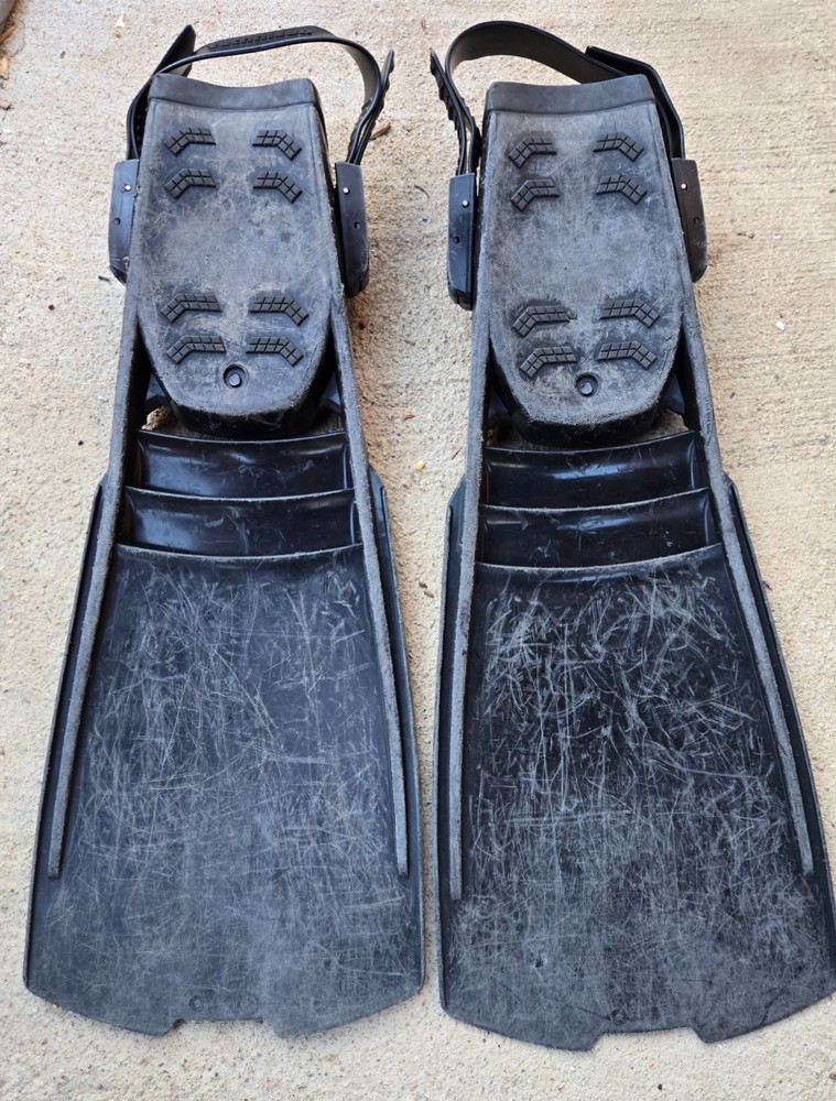 US Divers Technisub Fins Open Heel - Large