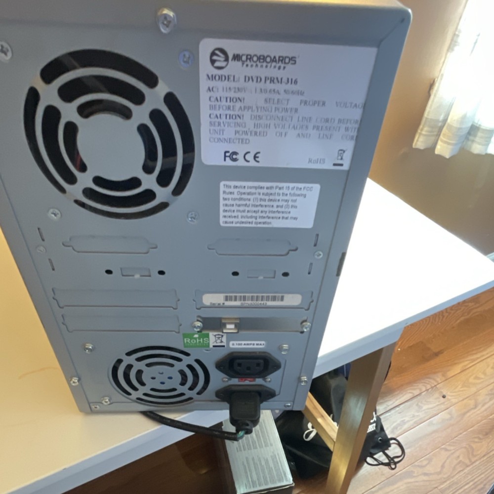 Microboards DVD PRM-J16 5-Target CD/DVD Duplicator Standalone Black