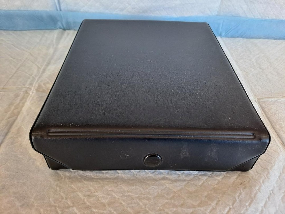 Extech EA33 Easy View 33 Light Meter with Memory, New