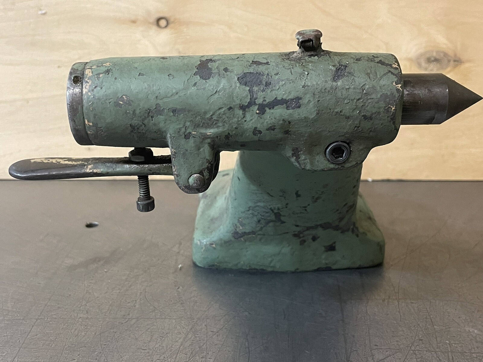 K.O. LEE TOOL & CUTTER GRINDING CENTER - TAIL STOCK -