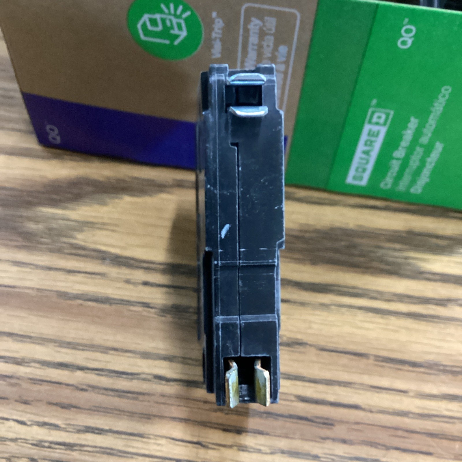 NEW LOT OF 10 SQUARE D 15 Amp Circuit Breaker QO115 Plug-In 1 Pole 120 Volt