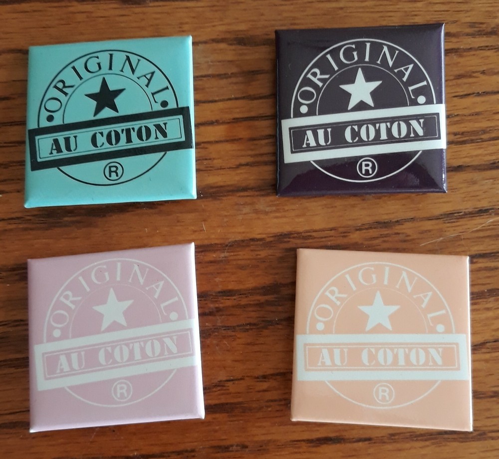 North American Assorted Souvenir Pins & Keychains