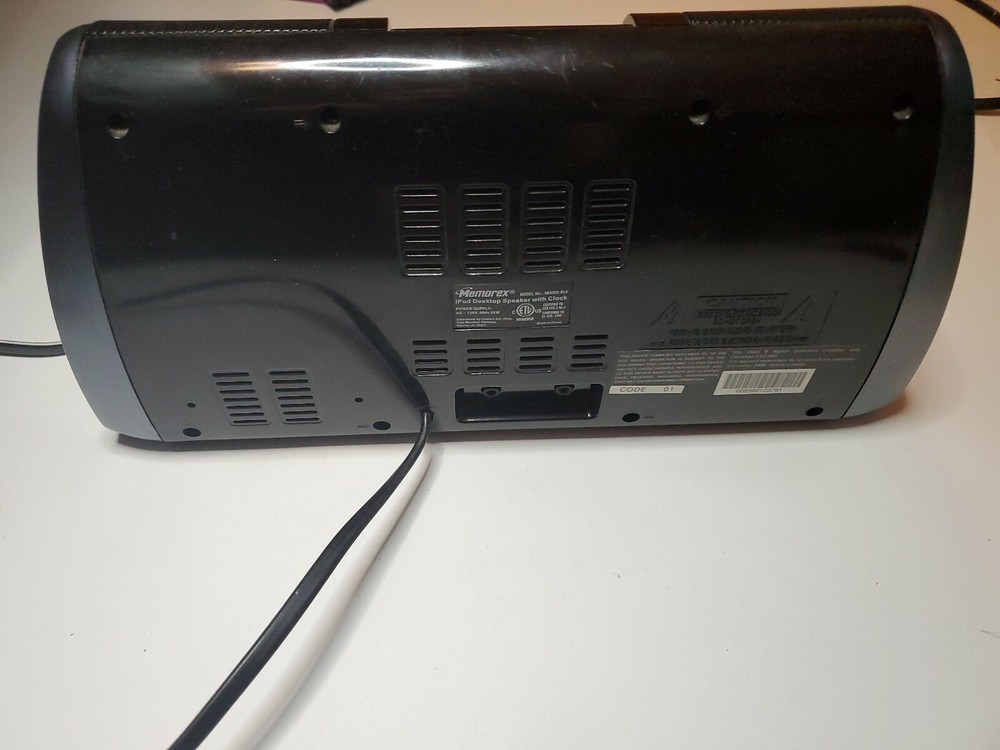 Memorex MI3020 iPod/iPhone Speaker with Clock - Black