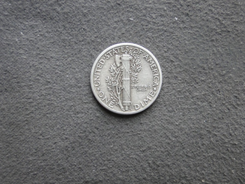 1942 Mercury Dime 26-1453