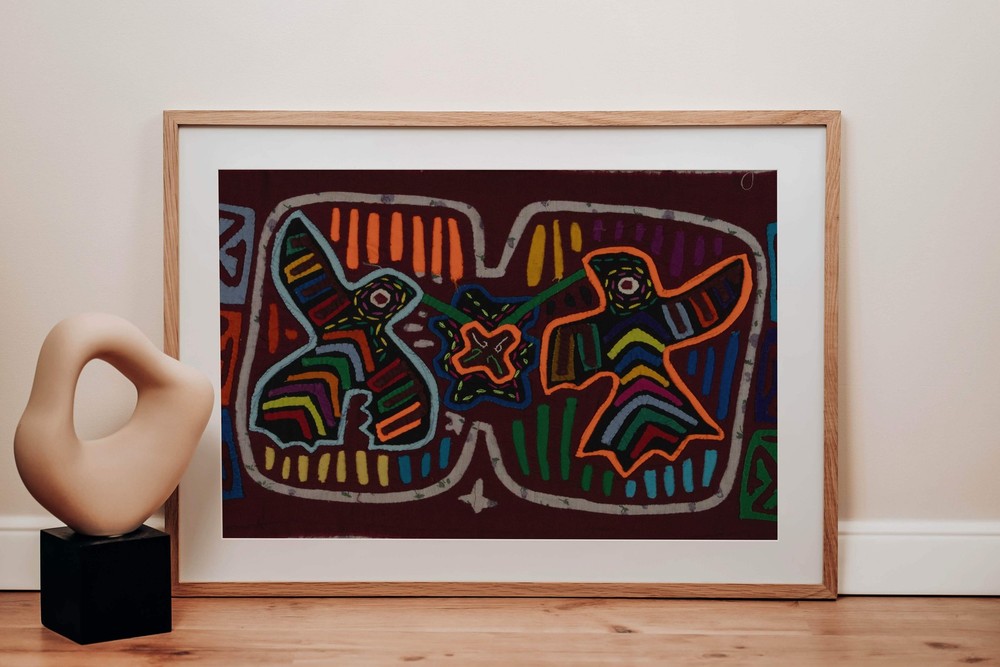 Classic Multi-Color Hummingbird Mola