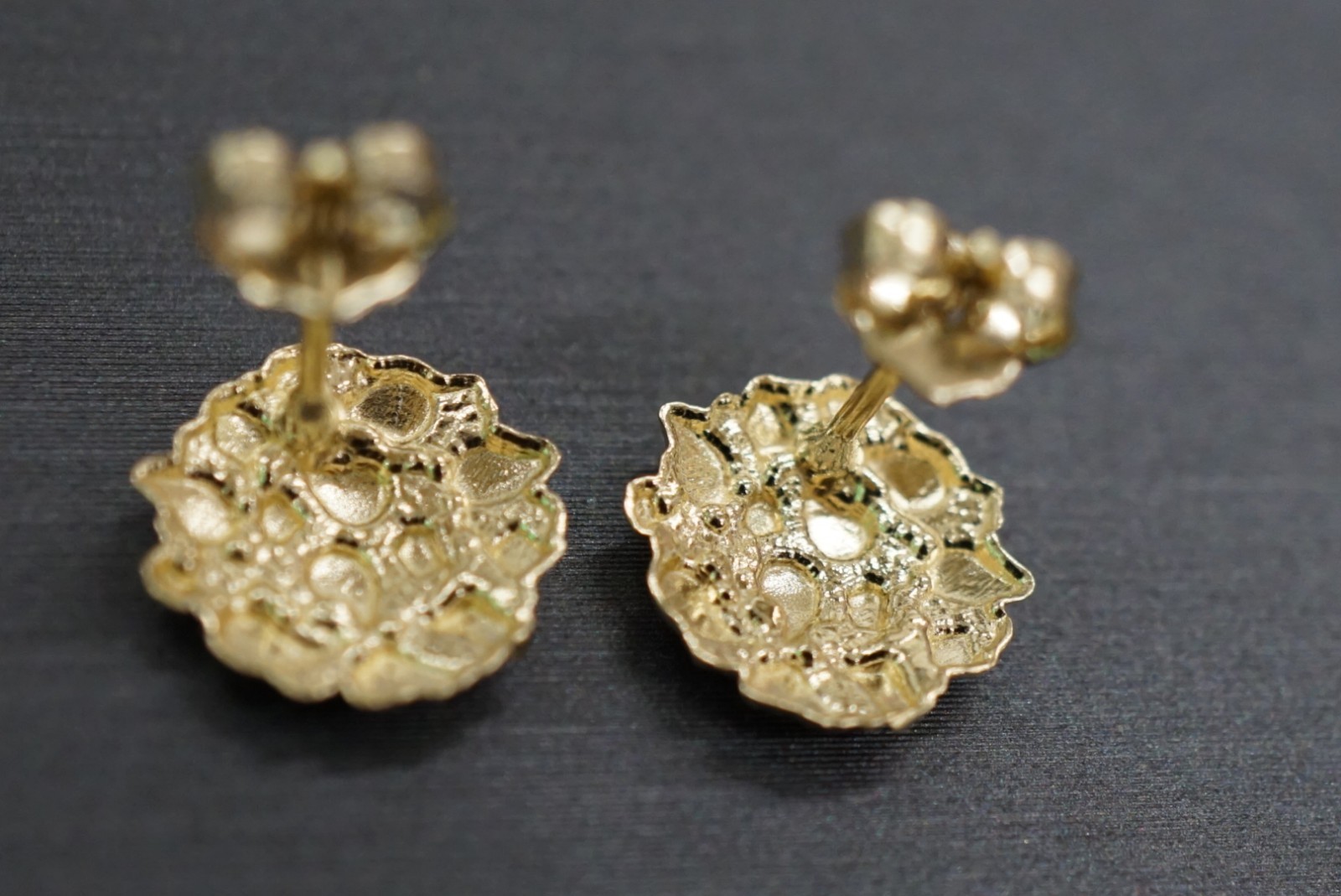 Real 10K Solid Yellow Gold 10MM Diamond Cut Round Nugget Stud Earrings.