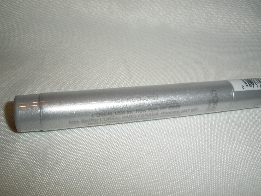 New Loreal LE Shadow Stick 100 Ice Sparkle