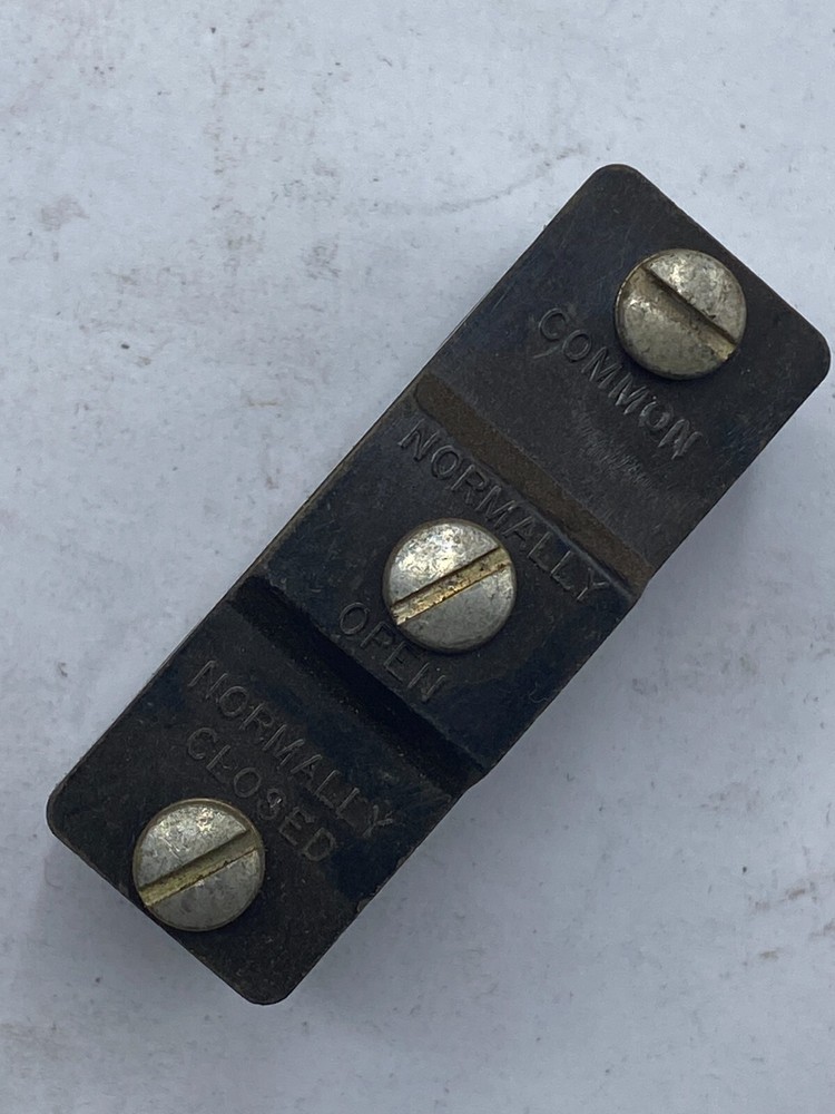 Micro Switch BZ-R 2447 Basic Switch Black 8233 Micro Switch BZR2447 🔔