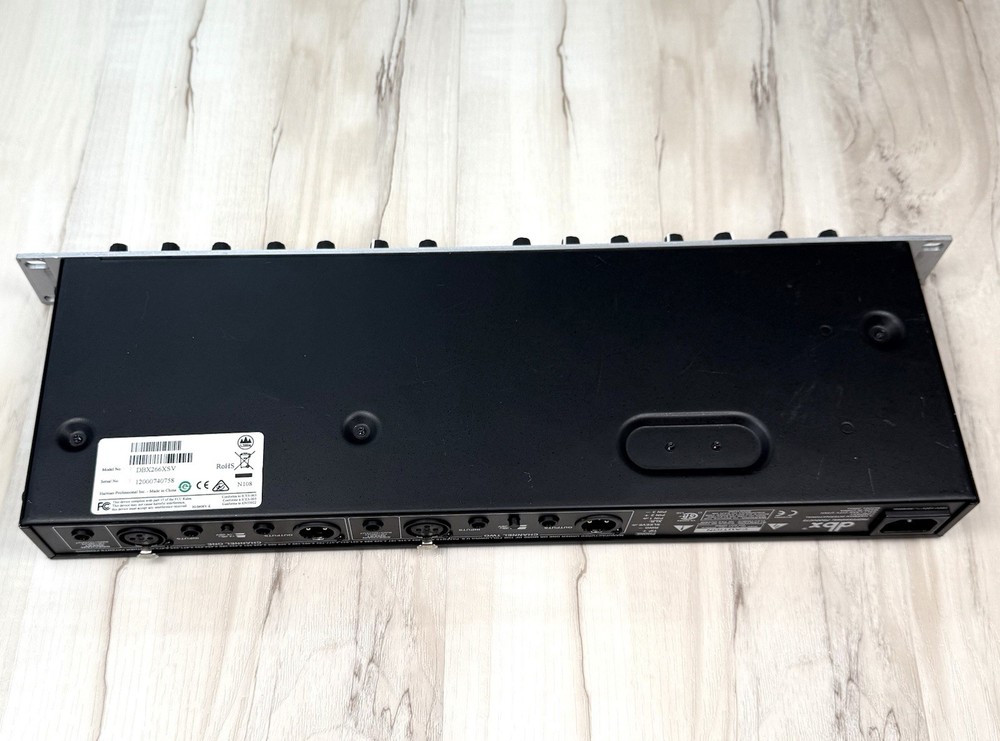 DBX 266xs 2-Channel Professional Audio Compressor/Gate Dynamic Effects Processor