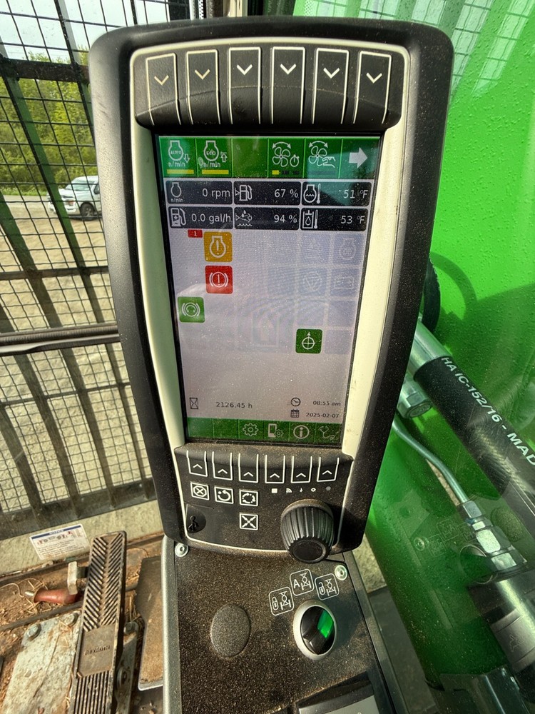 2023 Sennebogen 728e wheeled tree care material handler