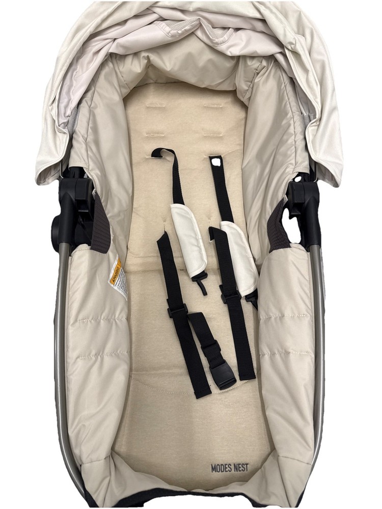 Graco Modest Travel System Soft Almond