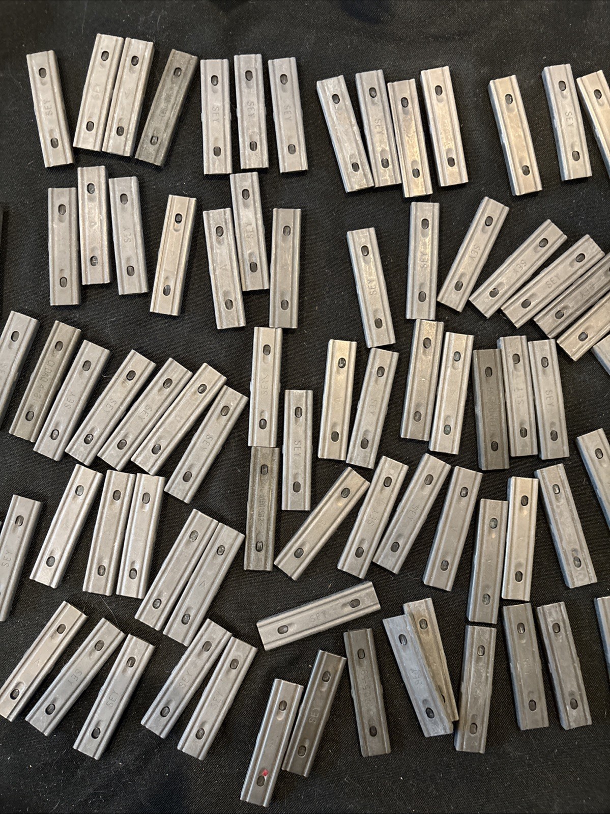 1x WW2 WW1 US GI 1903 1903 P-17 enfield 1903A3 1903A4 30-06 stripper clips 1917