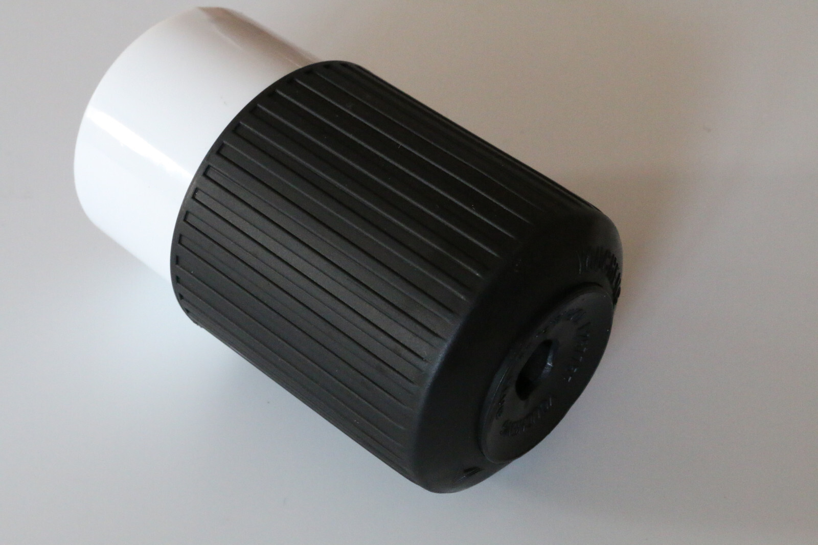 L14-30 Locking Female Generator Plug 30A 125/250V (L14-30C) UL Listed