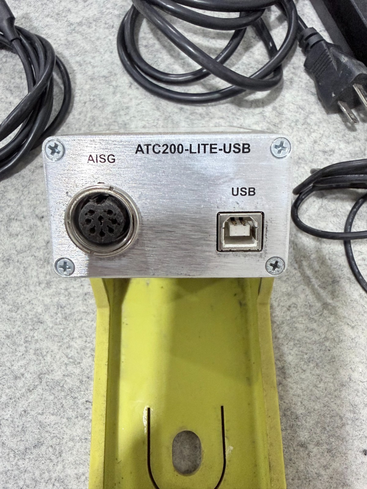 Andrew ATC200-LITE-USB RET Controller AISG Tower Antenna Tilt Tool w/ Mount Used