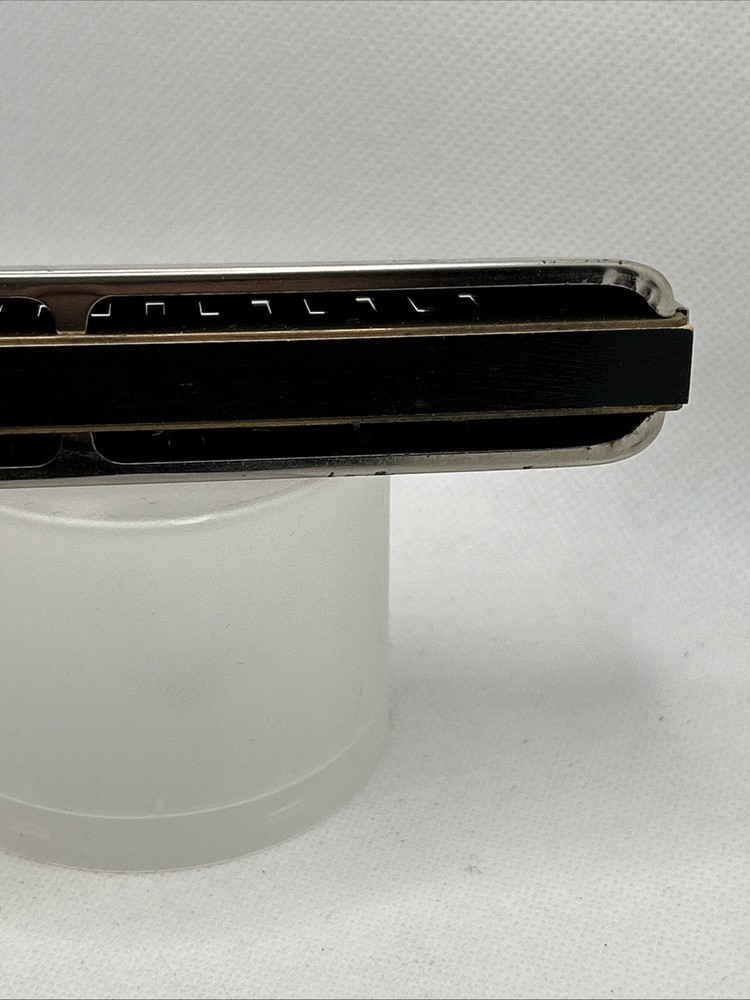 Hohner Echo 2309/32 Tremolo Harmonica 2 1/2 Octaven