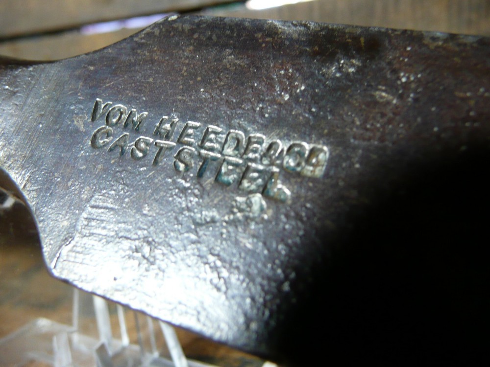 Vintage VOM HEEDE & Co. 1 1/2" chisel