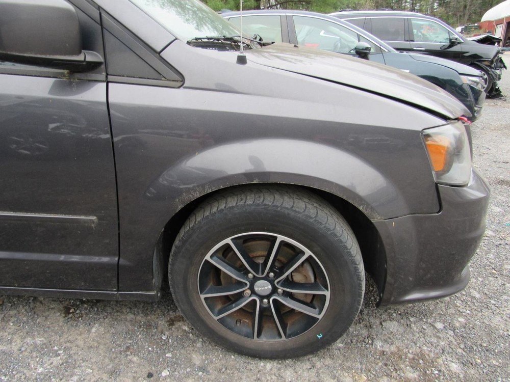 CARAVAN 2017 Glove Box 1041557