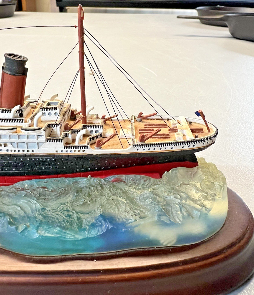 Danbury Mint The Titanic Model Ship