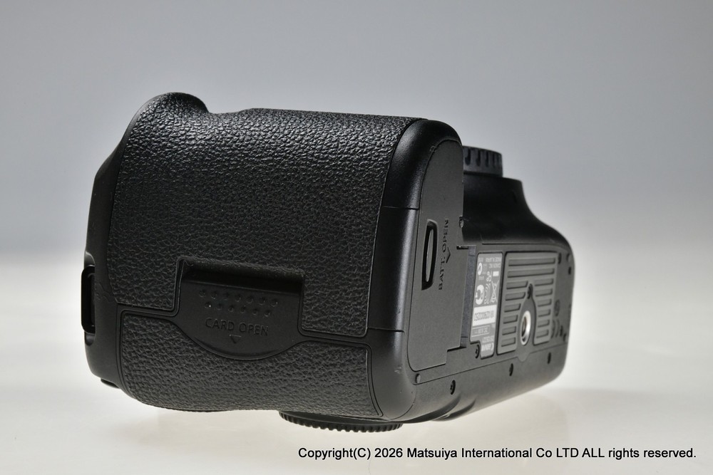 Canon EOS 5D Mark III 22.3MP Digital Body Camera