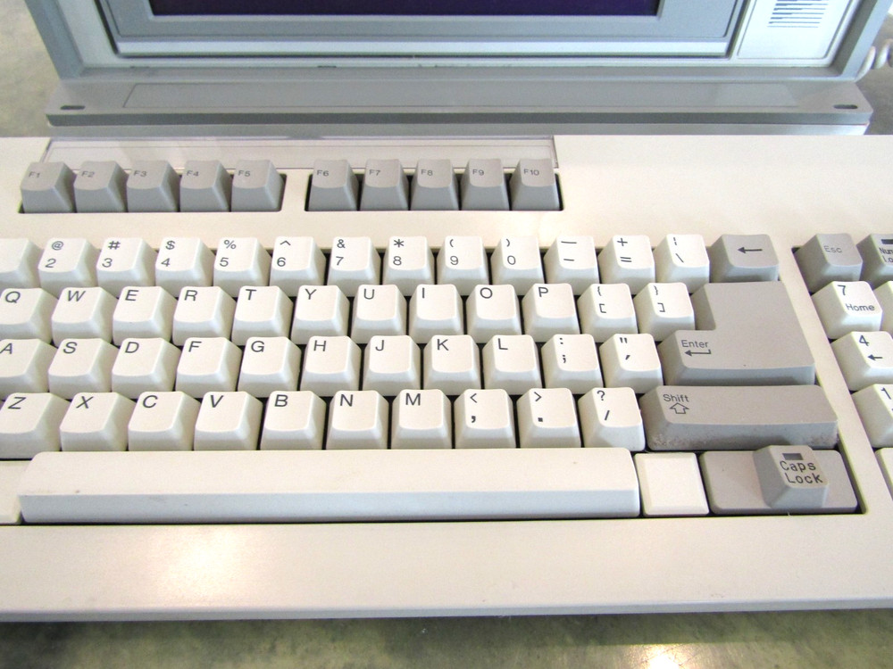 Vintage Scarce "A" Version Sharp PC-7000A Portable Luggable Personal Computer