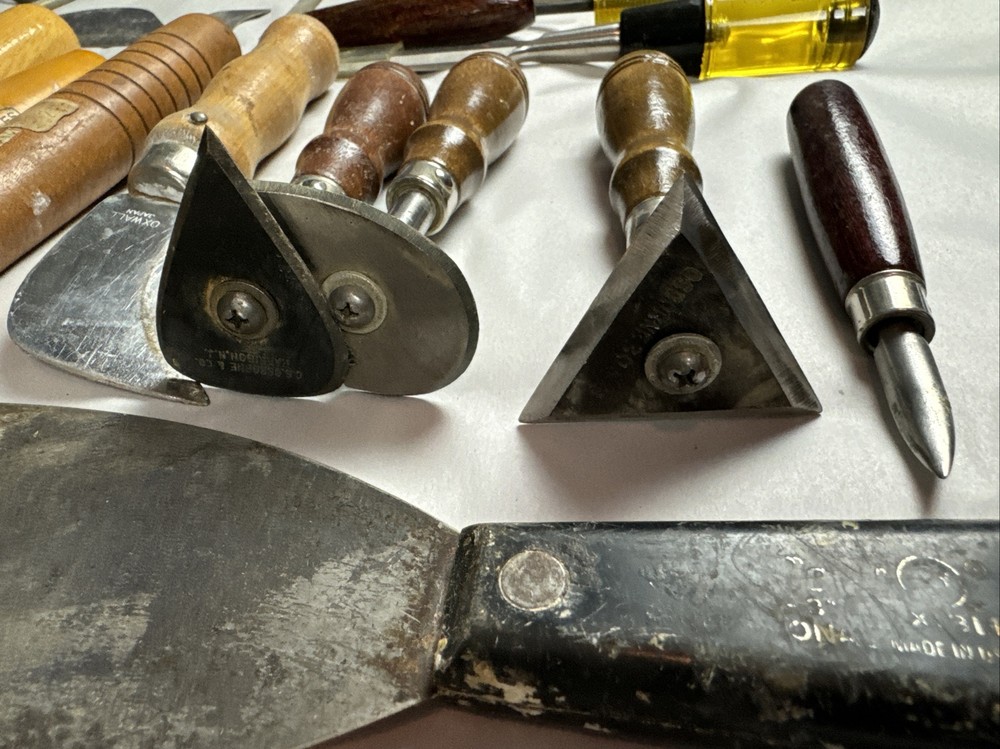 Chisel Wood Working Assorted Lot Bundle 21 Pieces Including Case