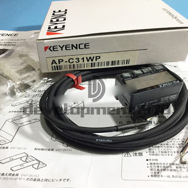 ONE New Keyence AP-C31WP Pressure Sensor