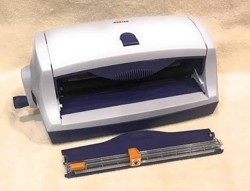 Xyron 900 Label Sticker Maker Craft System Laminator Machine, labels, case