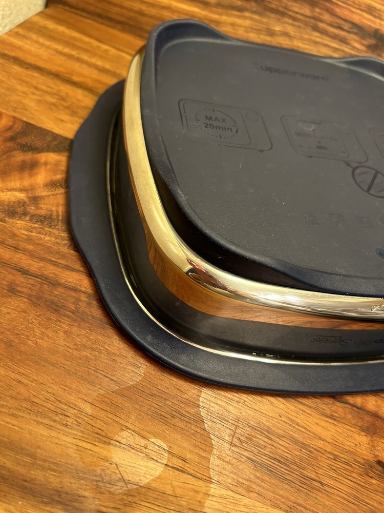 Tupperware Microwave Nonstick Micro Pro Series  #1                              