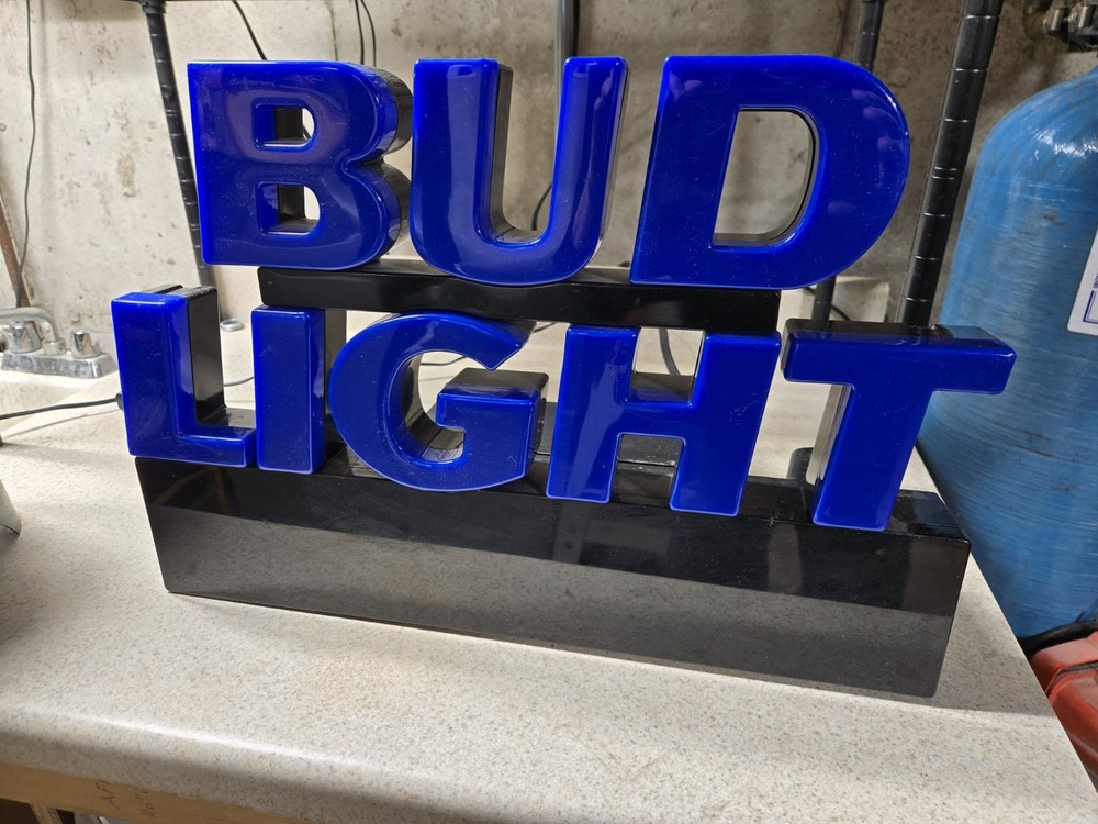 Lighted Bud Light Beer Sign