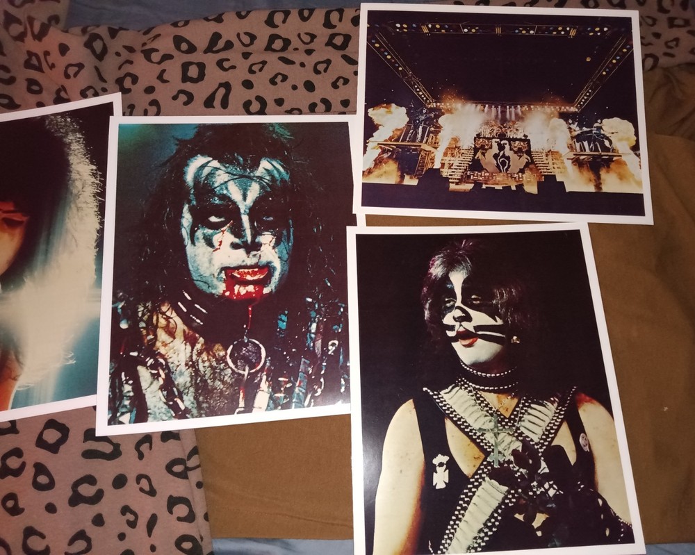 Kiss Classic photos 1977-78 Kiss Army 5 card new 8x10 re issue Ace Gene Alive 2