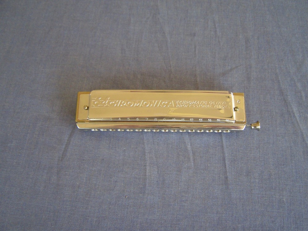 HOHNER "64 CHROMONICA" MODEL 280/64 "C" & RED STORAGE CASE