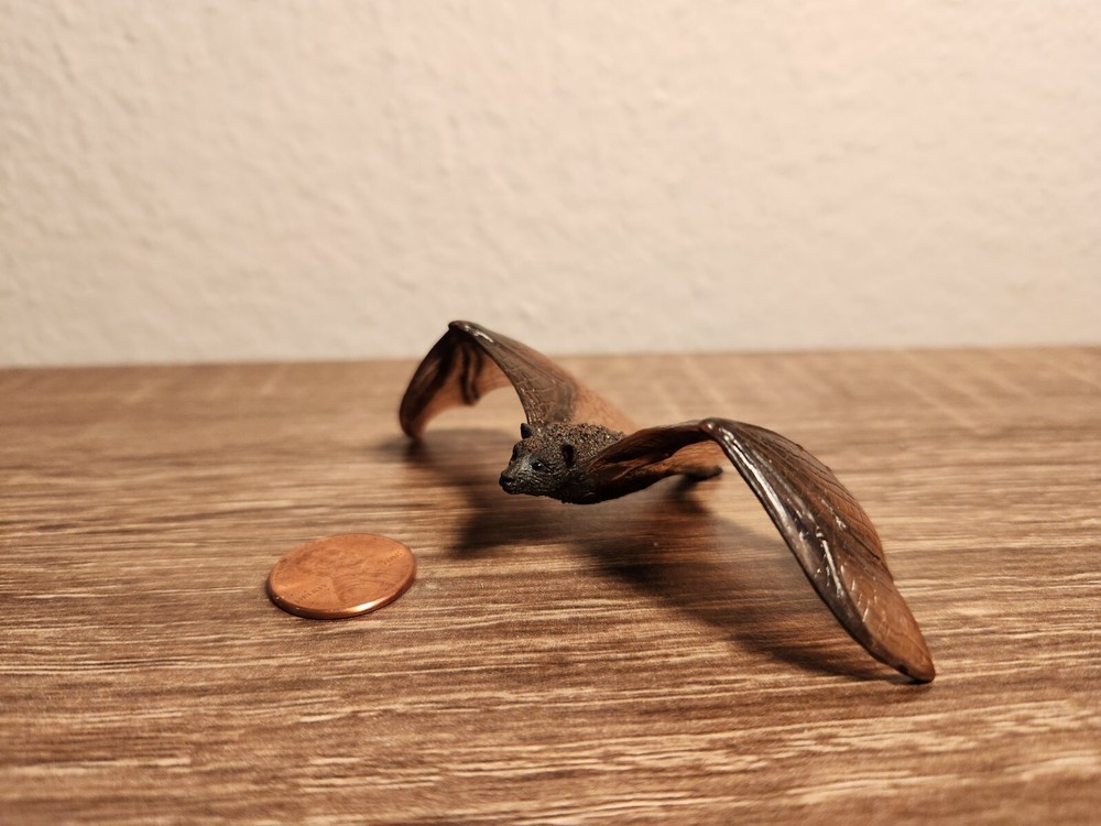 Schleich Fruit Bat Rare Retired