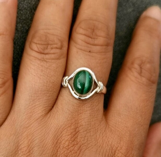 Solid 925Sterling Silver Natural Malachite Oval Gemstone Handmade Boho Band Ring