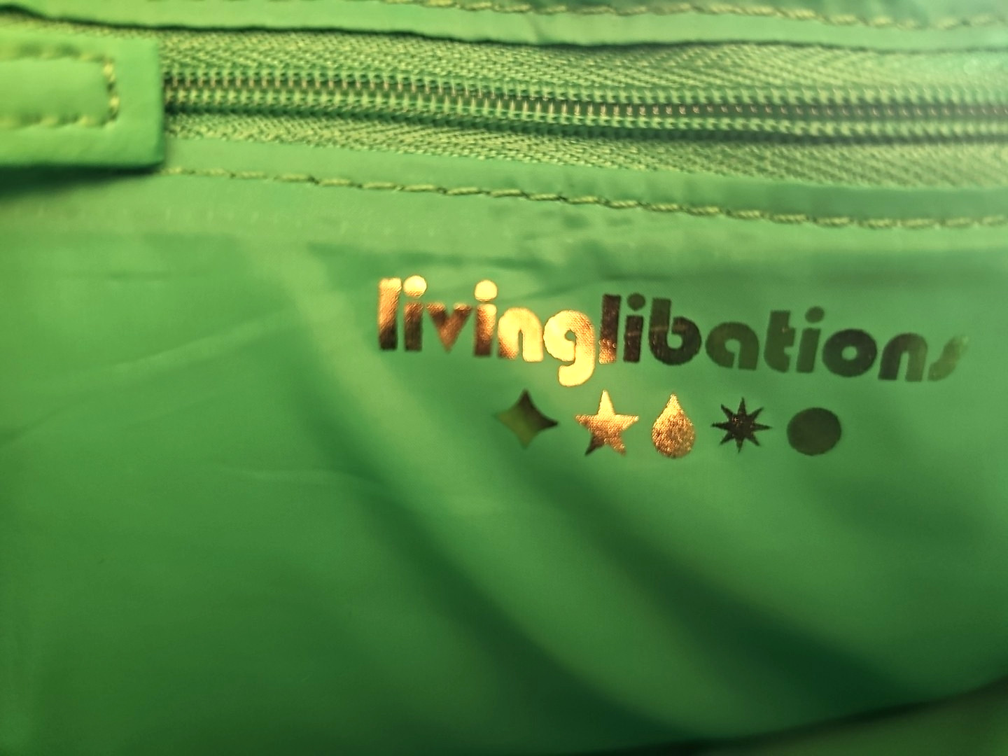 Nose Glow - Red Light Ear - Nose - Throat Care Appliance Retail $264.00!!