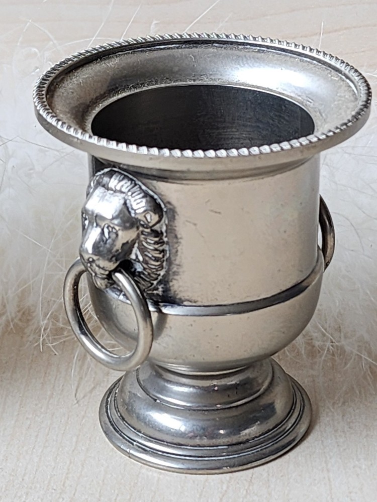 🌿 Pair Of Vintage EALES 1776 Lion's Head Metal Pot Silverplate 3" bucket Urns