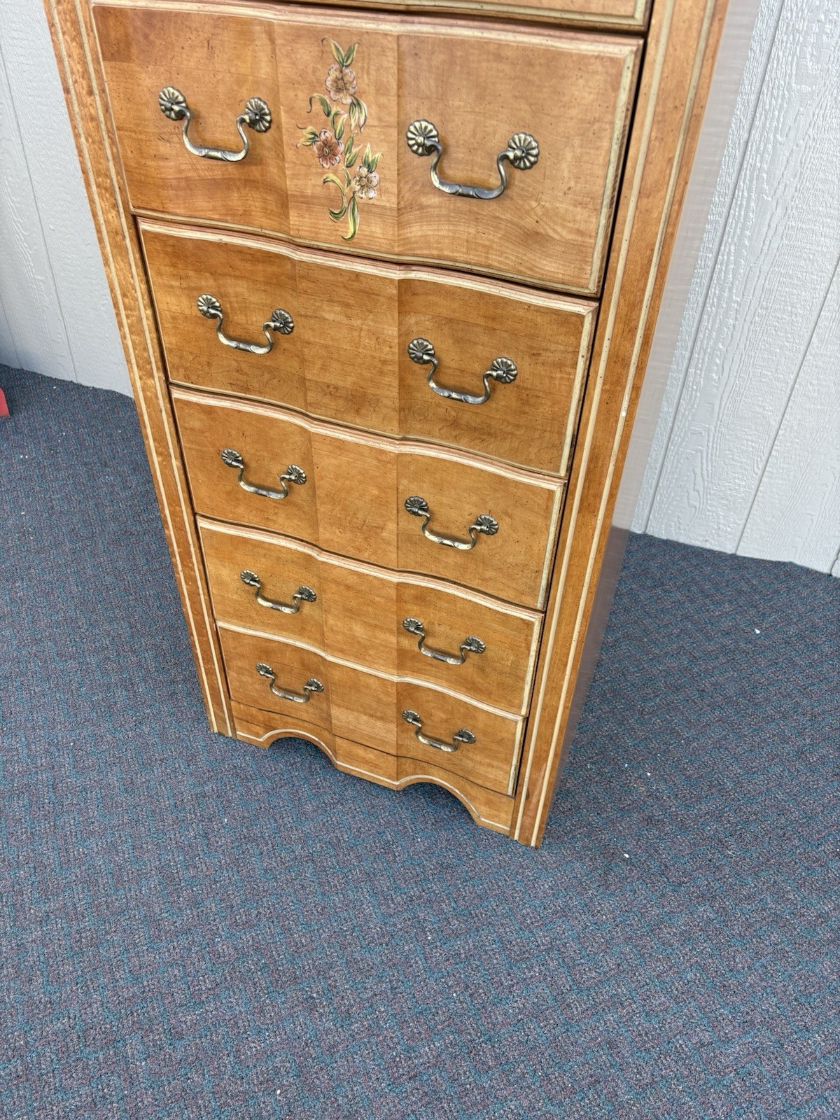 67431 STANLEY Furniture Stenciled Lingerie Chest