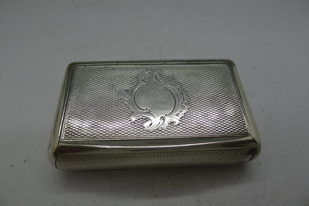 FRENCH ANTIQUE SOLID SILVER SNUFF BOX NO MONOGRAM NICE BOX ENTOURAGE1 SELLER