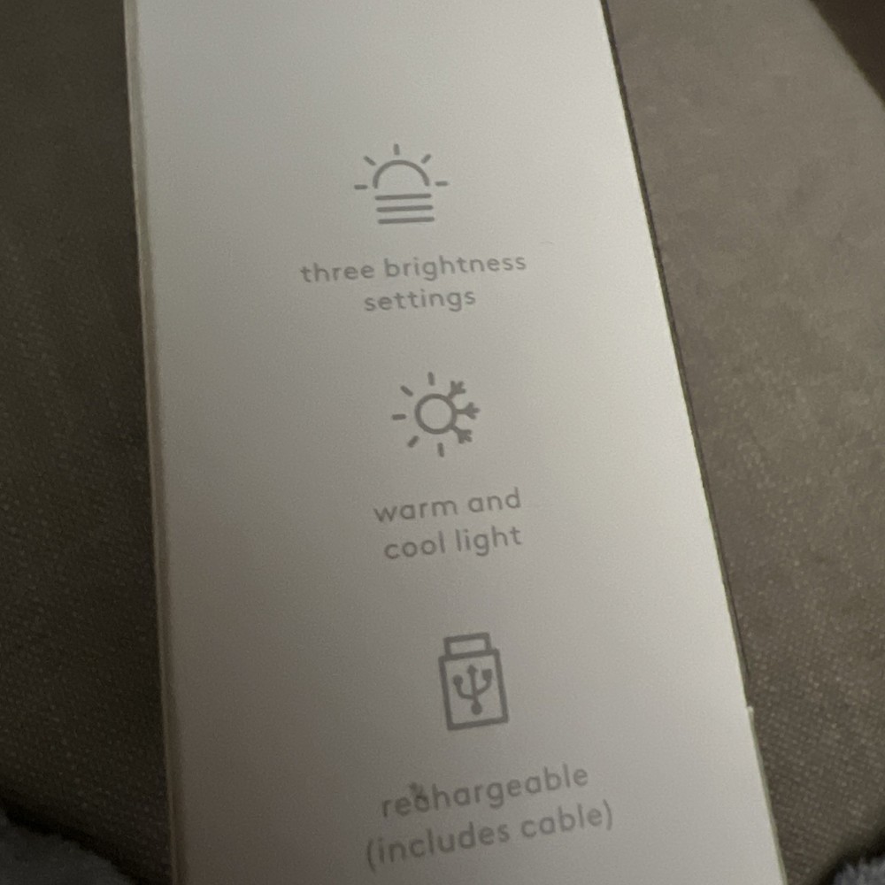 Hey Day Selfie Light