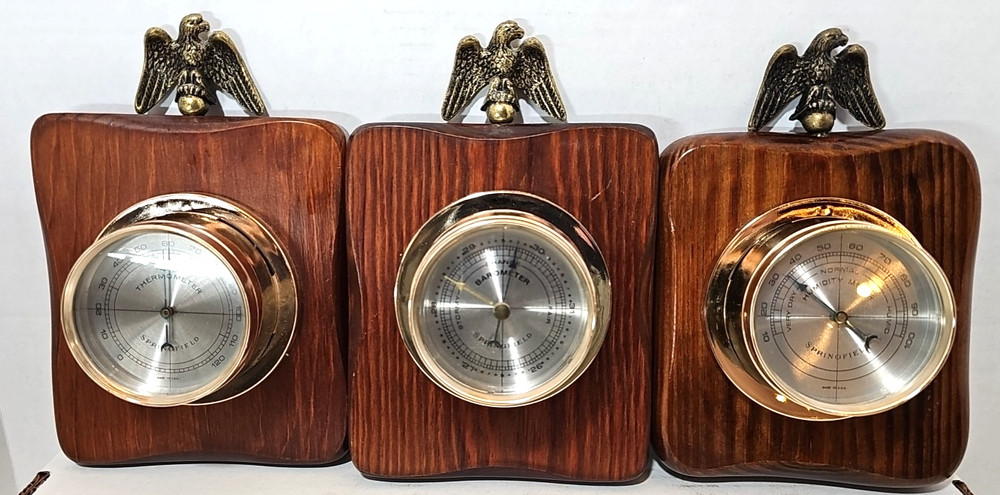VINTAGE SPRINGFIELD INSTRUMENT - THERMOMETER & HUMIDITY METER & BAROMETER EAGLE