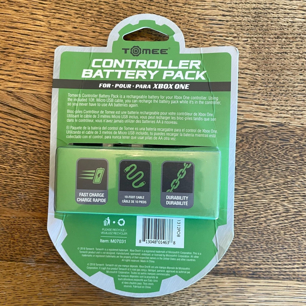 Rechargeable Controller Battery Pack for Microsoft Xbox One by Tomee Black