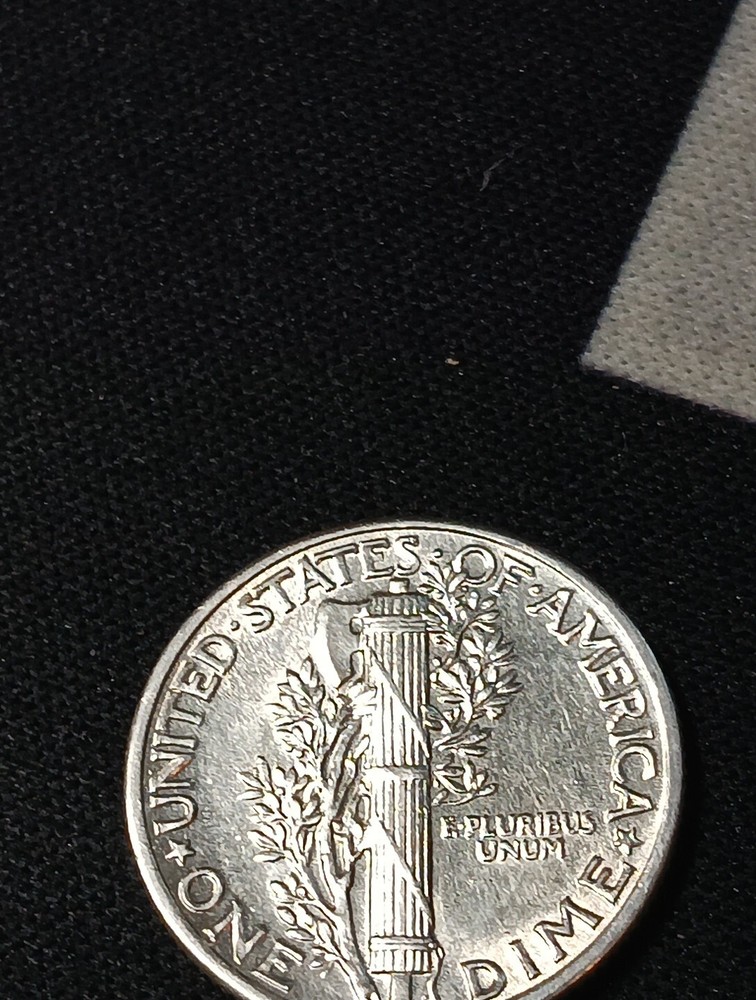 👉1941 Mercury Dime BU Choice  Split Bands
