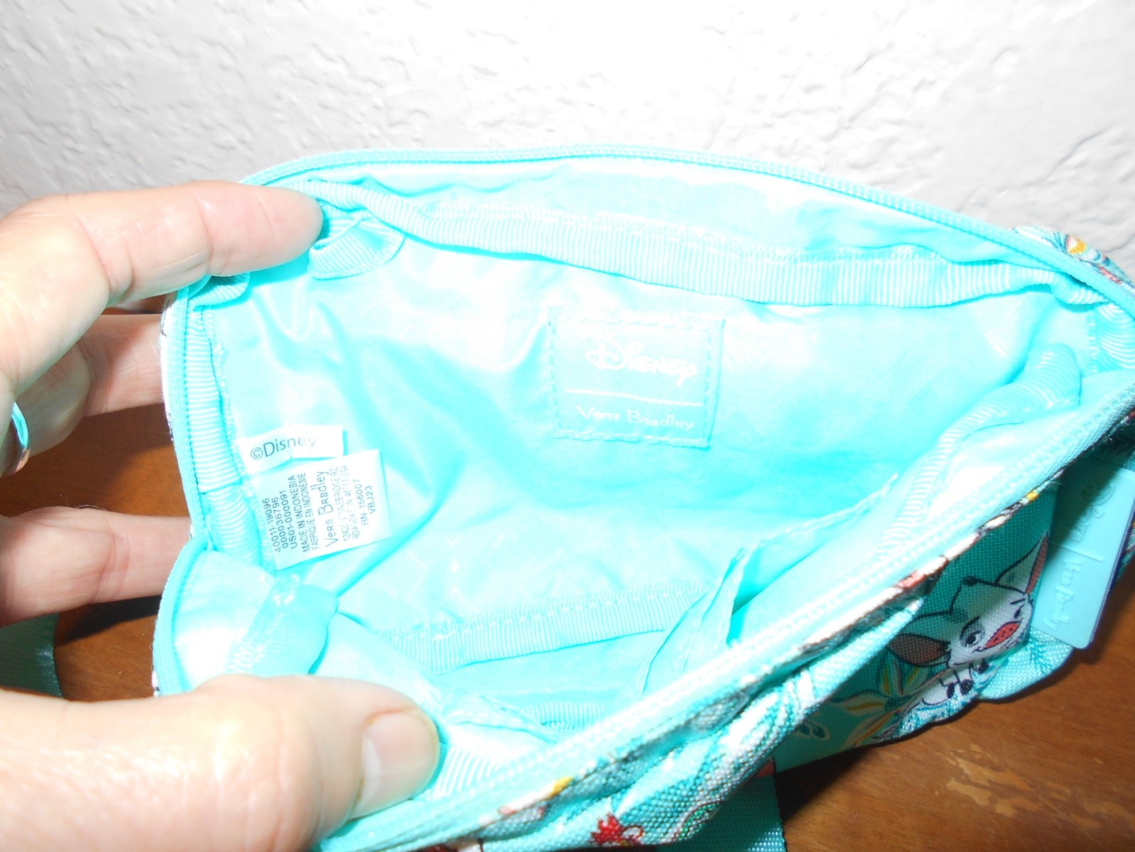 Disney Parks Vera Bradley Moana Pua Hei Hei Mini Adjustable Strap Fanny Pack