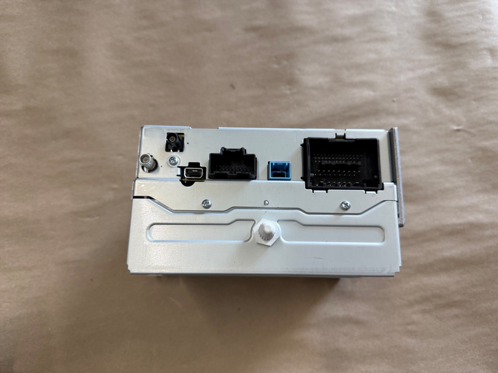 2014 Chevrolet Camaro SS MyLink Premium Radio Face Plate GM - OEM