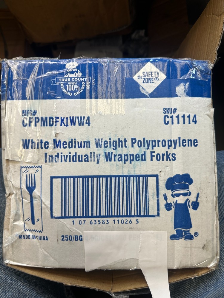 Safety Zone CPPMDFF1WW4 White Medium Weight Polyproylene Fork (Bag of 250) New