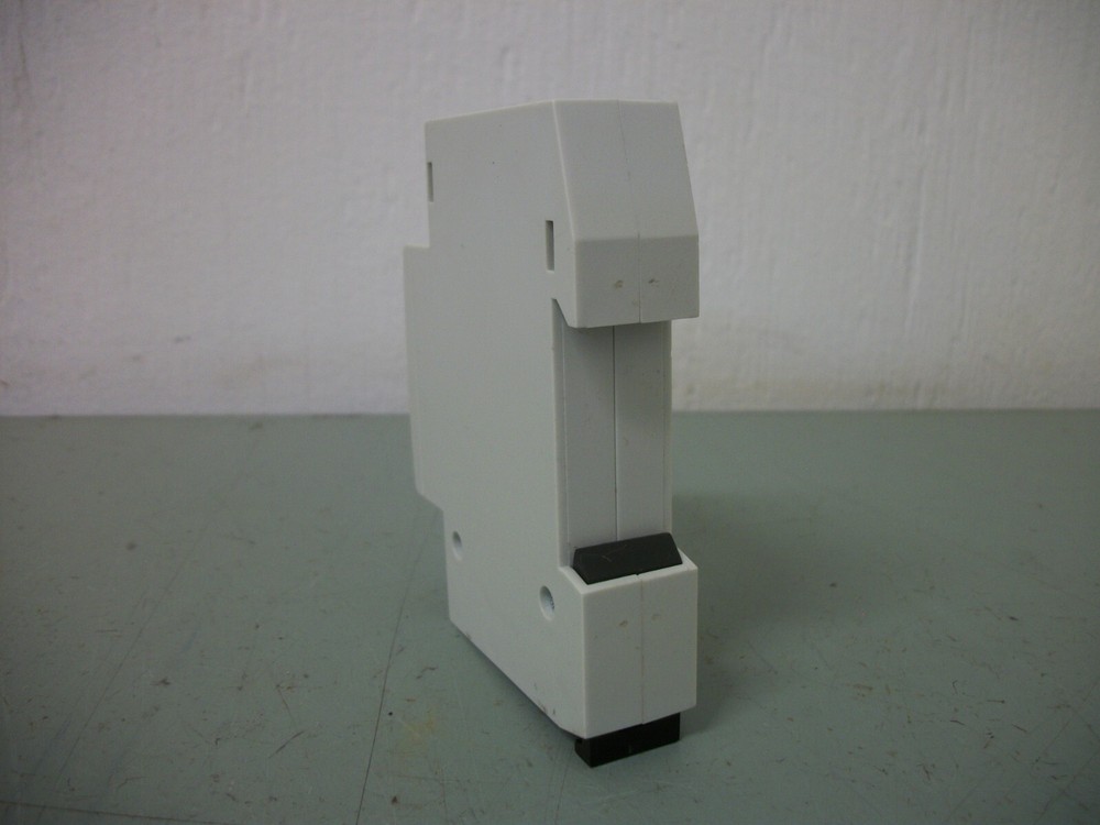 ABB WORKING HOUR COUNTER MODULE E233-12/48 12...48VDC NOB