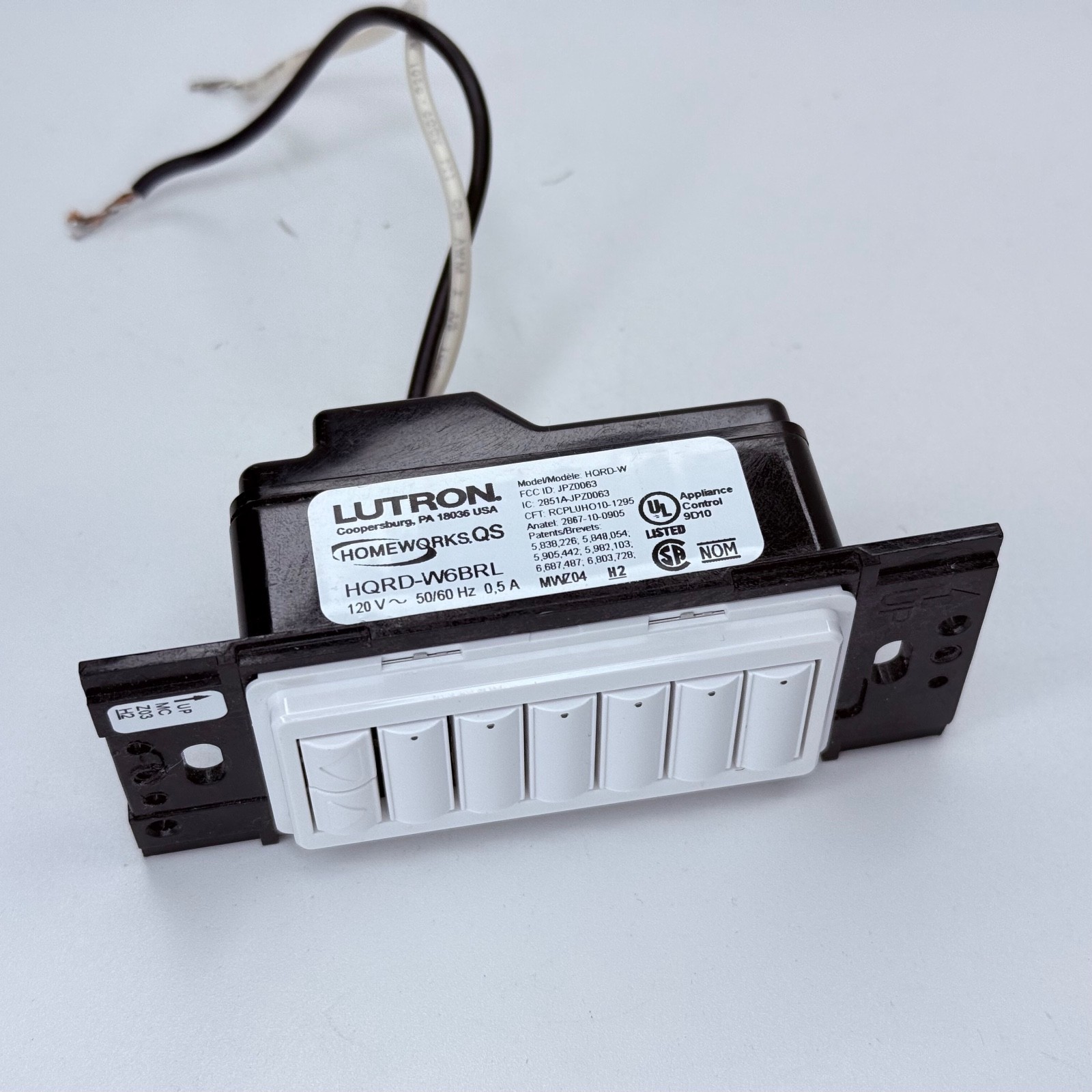 Lutron Homeworks QS HQRD-W6BRL-WH 6 Button Keypad w/ Raise Lower - White