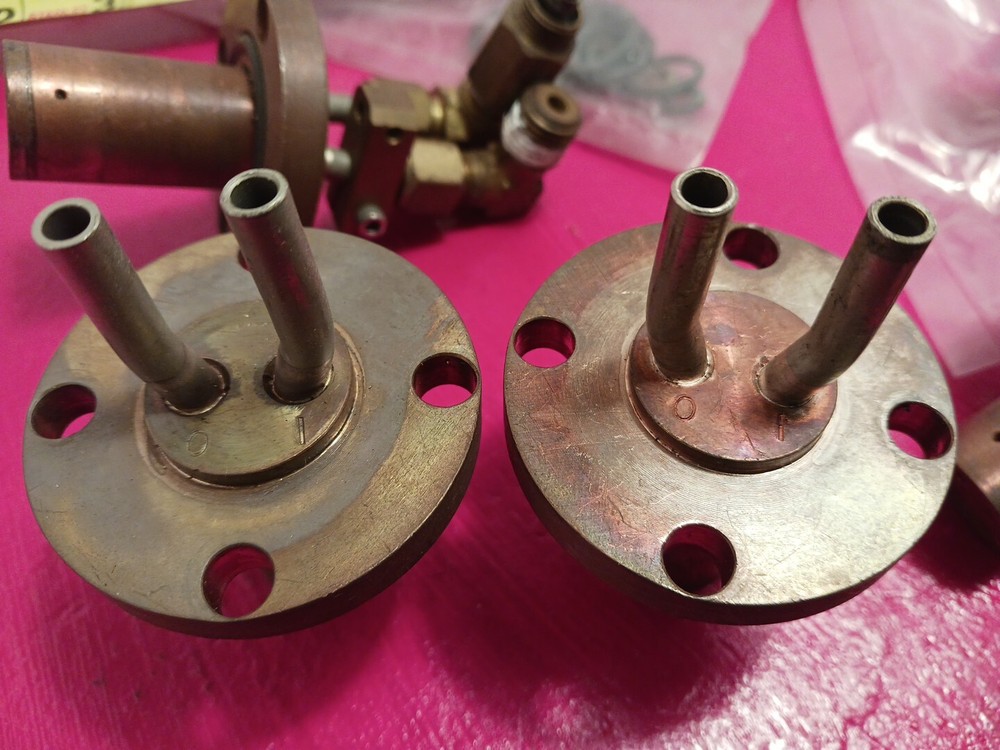 2.25" Flange High Vacuum Liquid Feedthrough Fluid Feedthrough