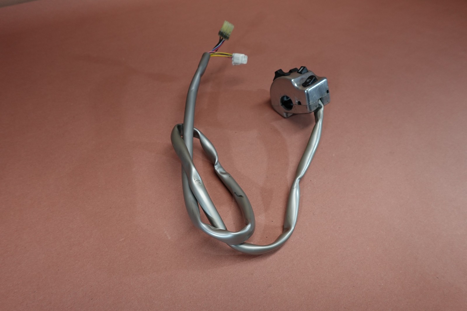 99-13 YAMAHA ROYAL STAR XVZ 1300 TF XVZ13 Right Handlebar Stop Start Kill Switch