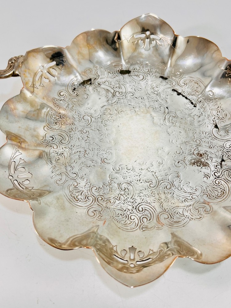 Vintage Silver Plate Ornate Candy Dish w/ Double Handle 8" x 6.5"