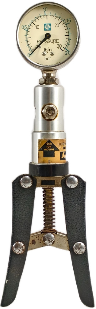 Superb TP1 Pneumatic Calibration Pressure Test Hand Pump